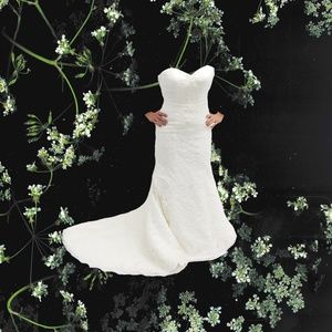 Oleg Cassini Wedding Dress
